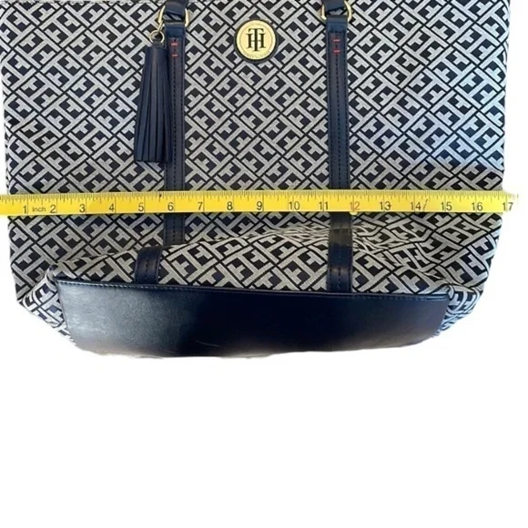 tommy Hilfiger Large Tote Shoulder Handbag Purse Blue - Picture 10 of 10